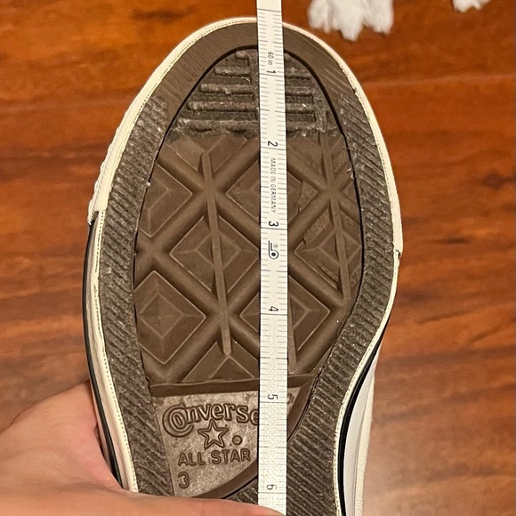 Converse - Picture 7 of 8